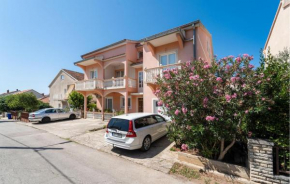 Gorgeous Apartment In Biograd Na Moru With Wifi